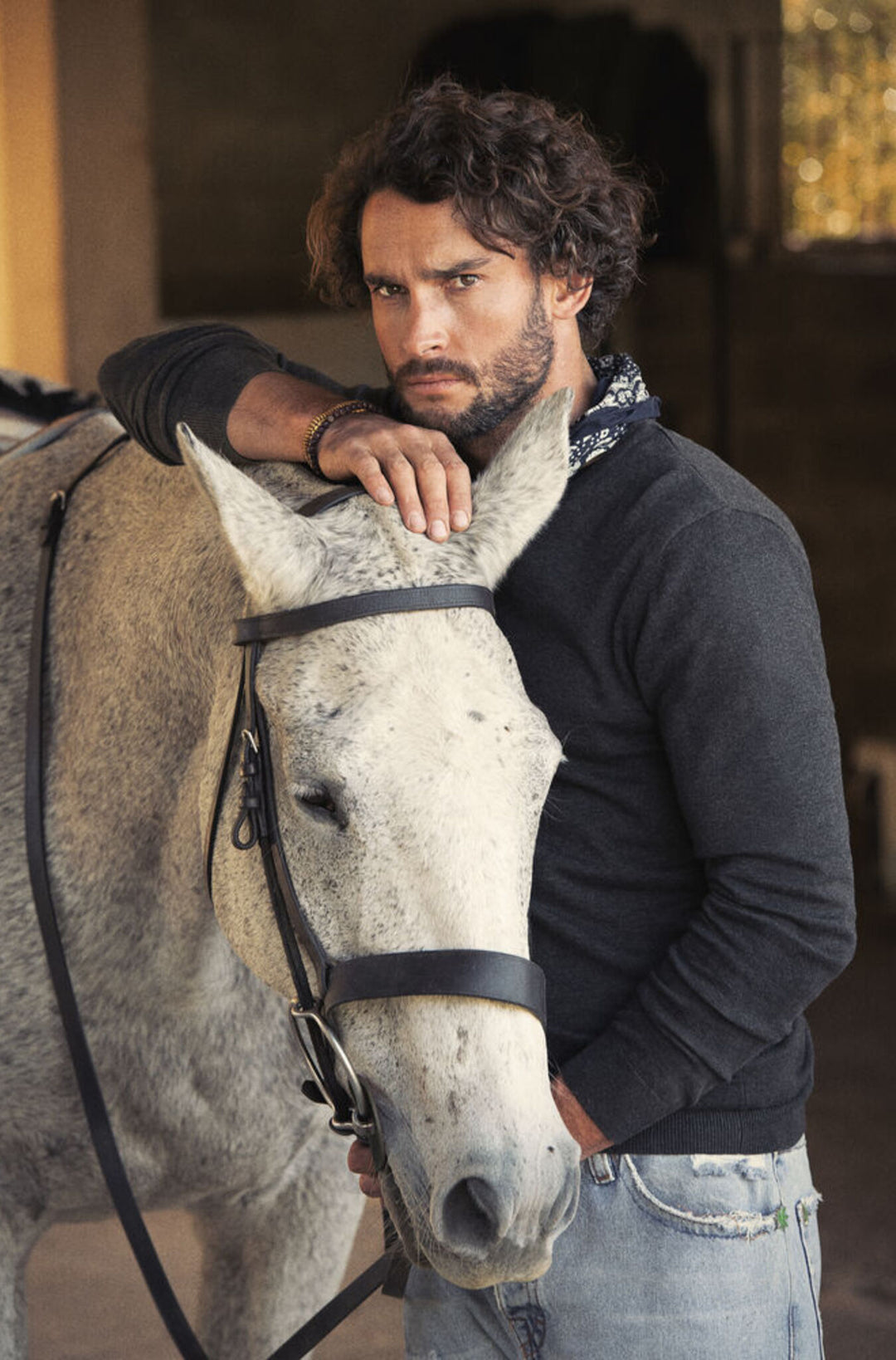 Ashland Pullover V
