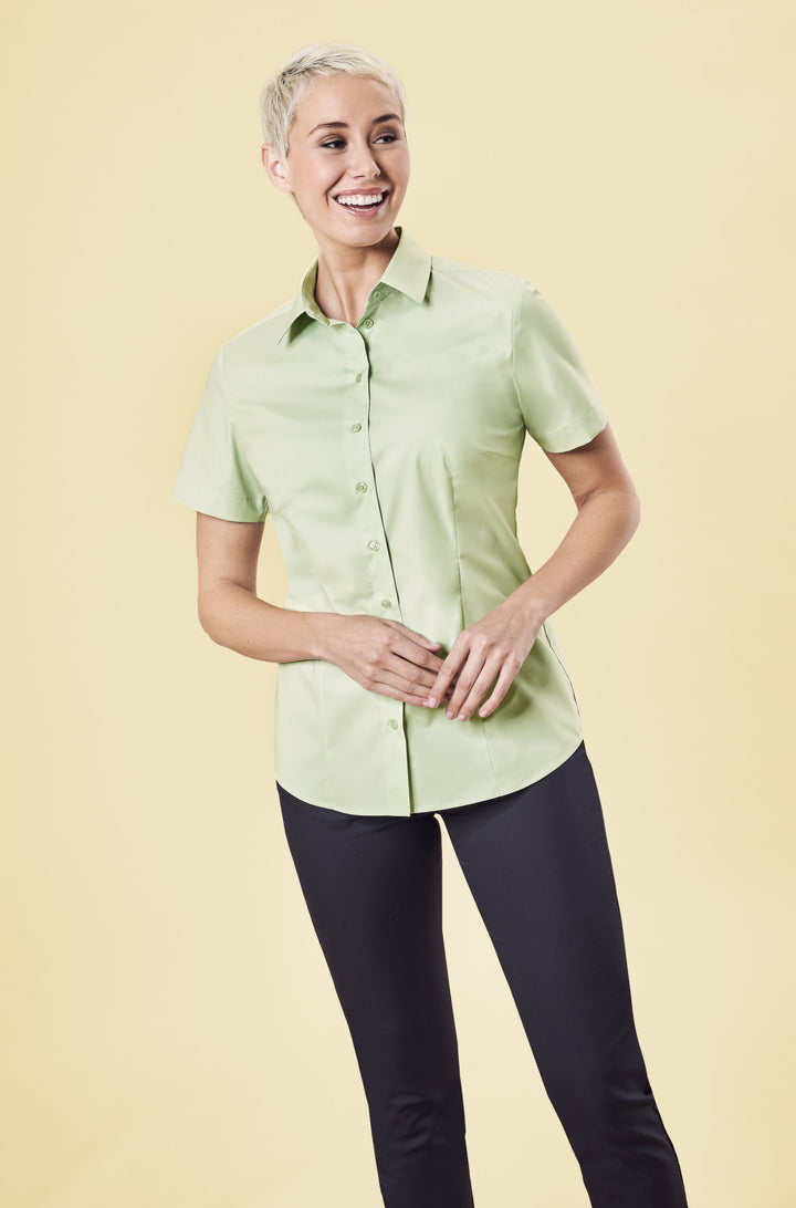 Farben von Damenbluse Kurzarm Regular Fit