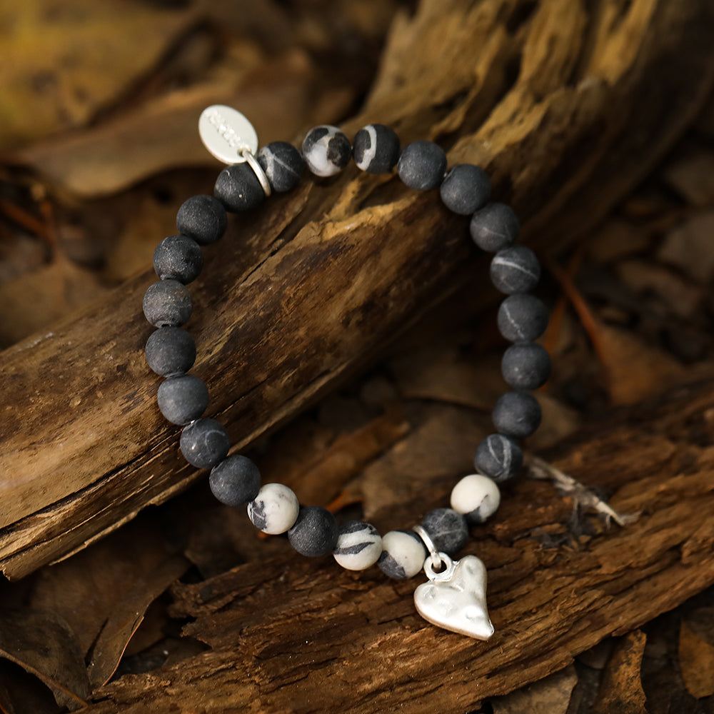 Armband mit echtem rotem picasso Jaspis und Herzanhänger