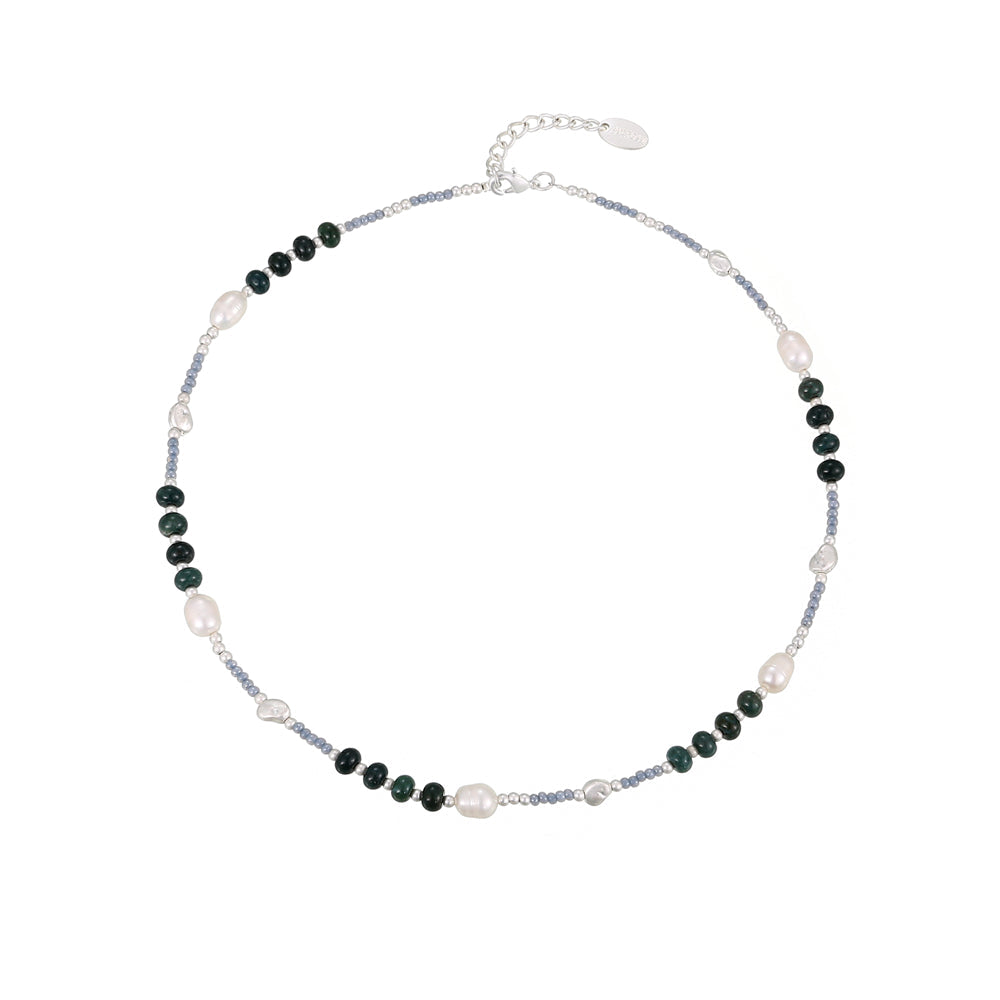 Halskette mit grüner Jade und Süsswasserperlen